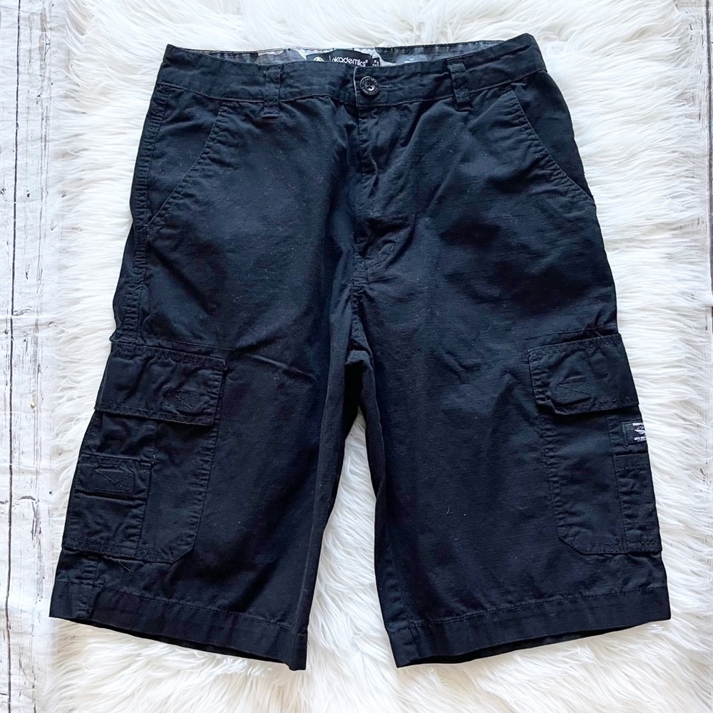 Akademiks Black Ripstop Cargo Shorts Men’s Size 34